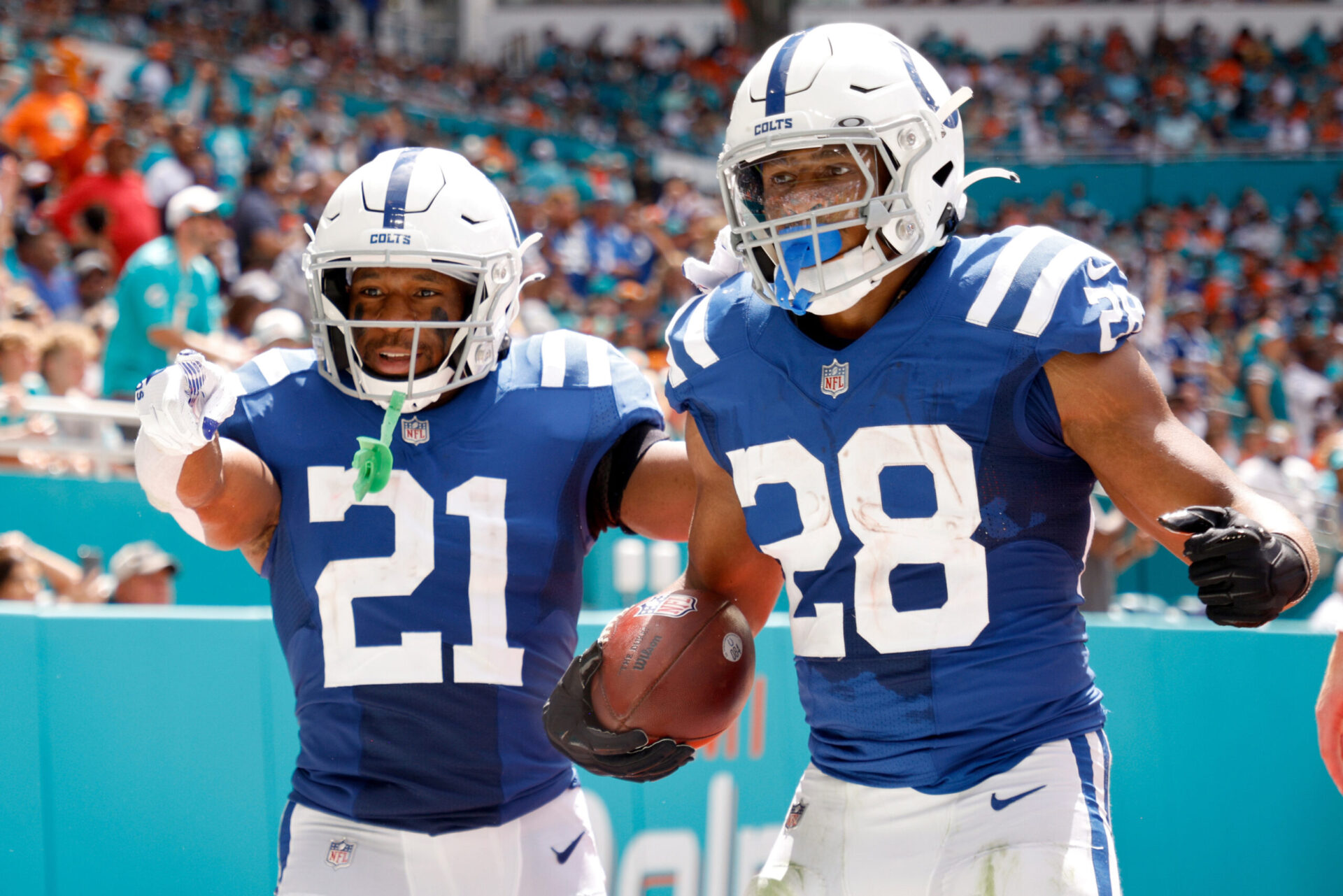 Indianapolis Colts taking 'running back by committee' approach to ground  game without Jonathan Taylor