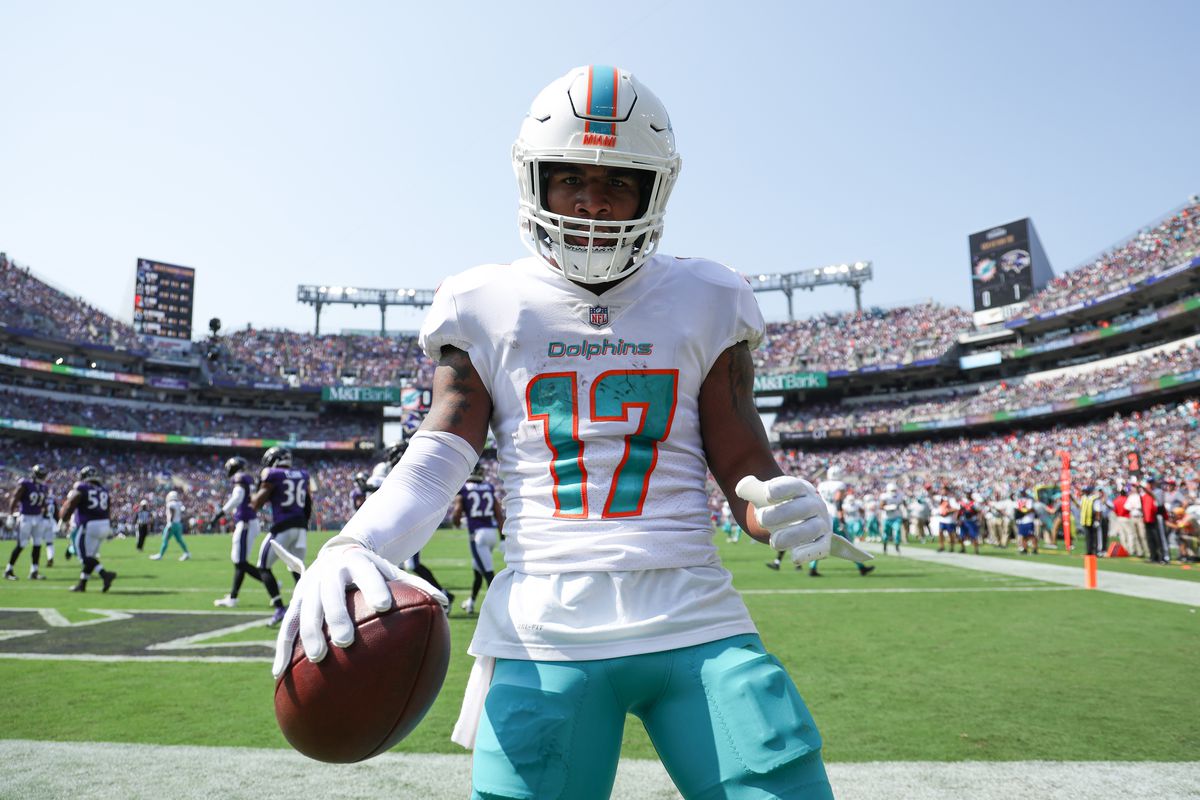 Jaylen Waddle upset in how Dolphins season ended, but is excited for 2023