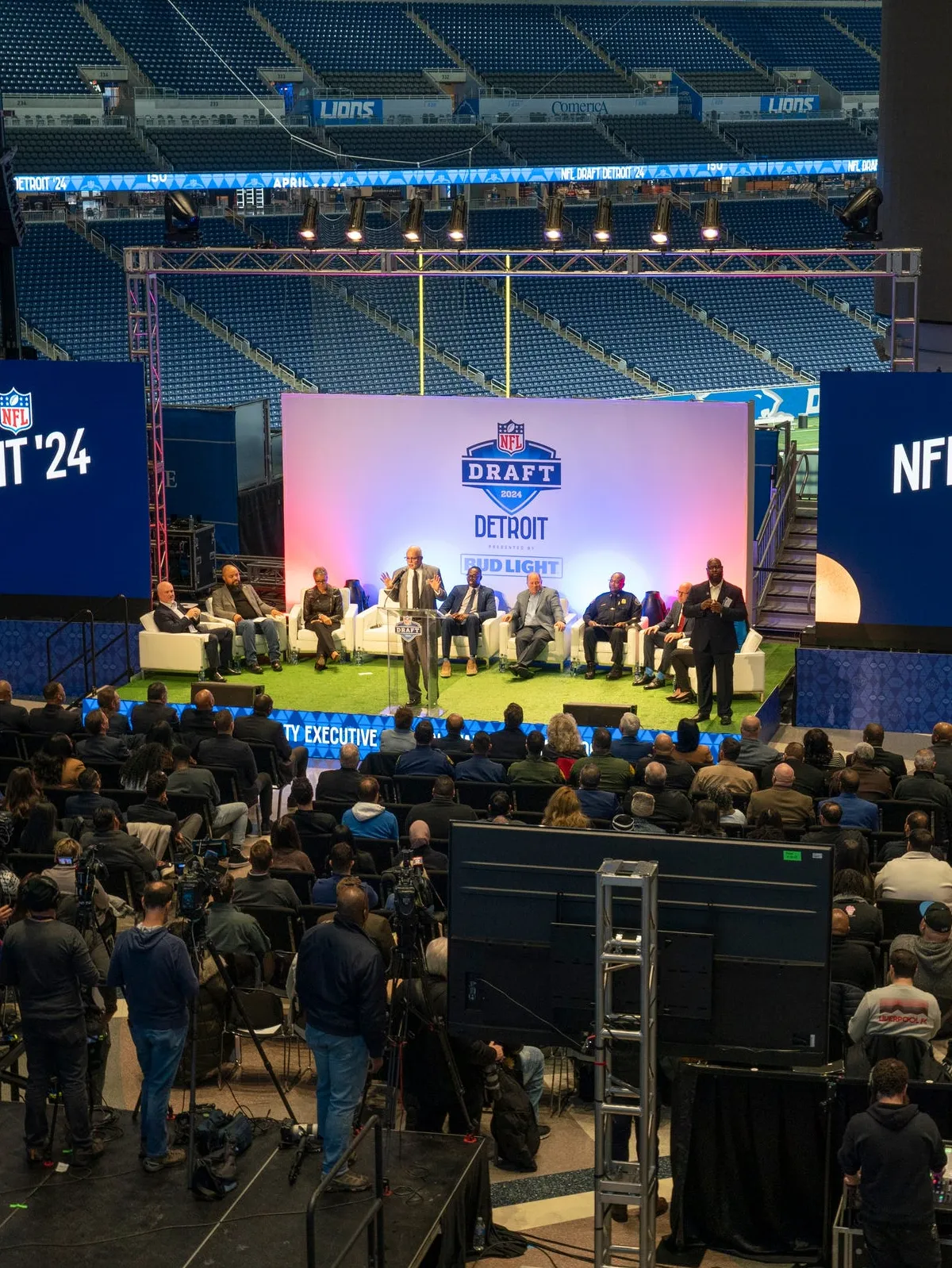 NFL Draft Official Draft Order and How to Watch (2024)