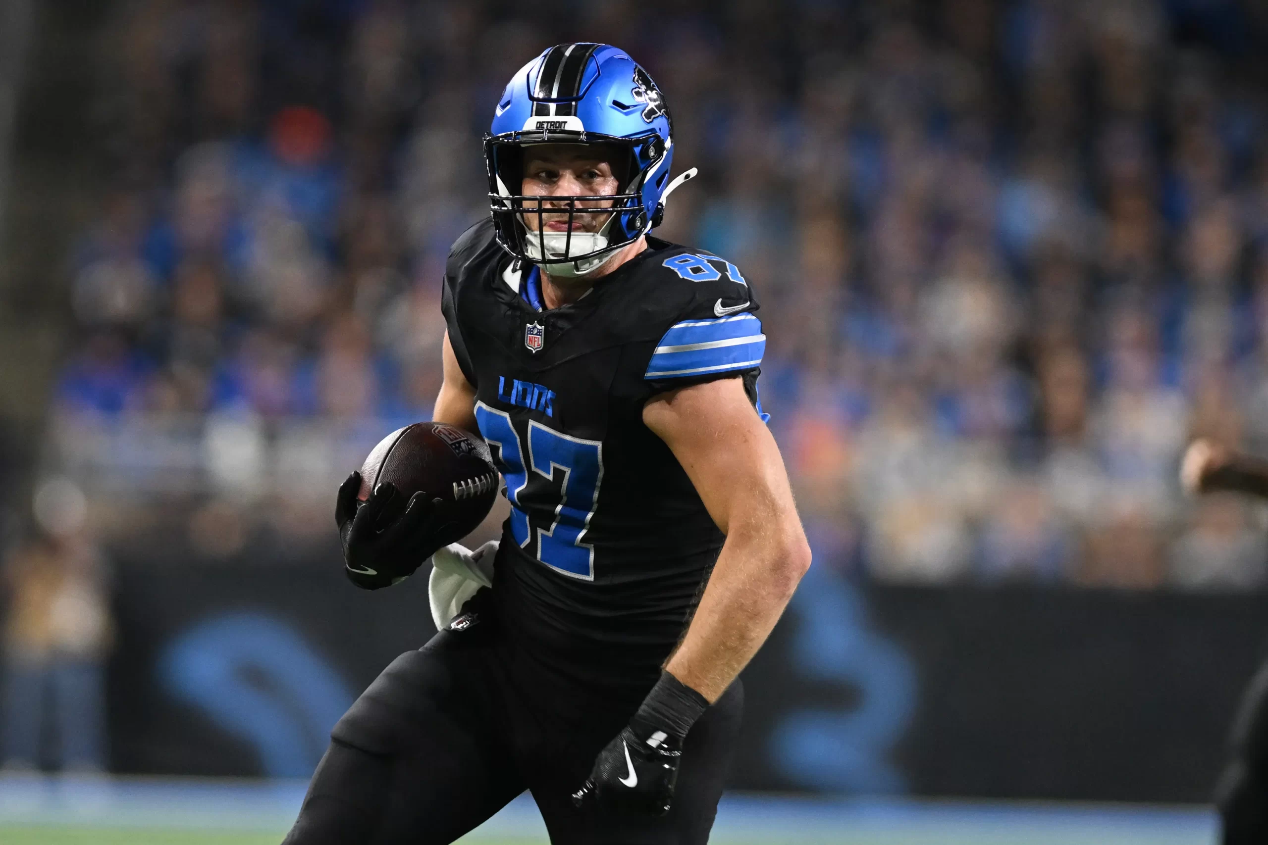 2025 Fantasy Football Tight End Landscape: Rankings & Draft Strategy